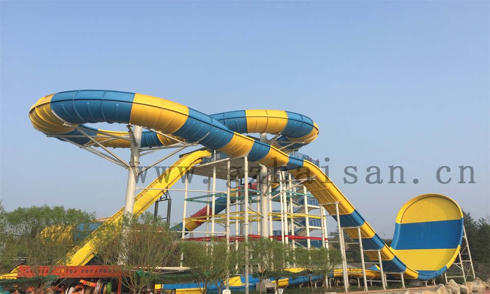 夏季来临，新手水上乐园设备投资如何选择厂家